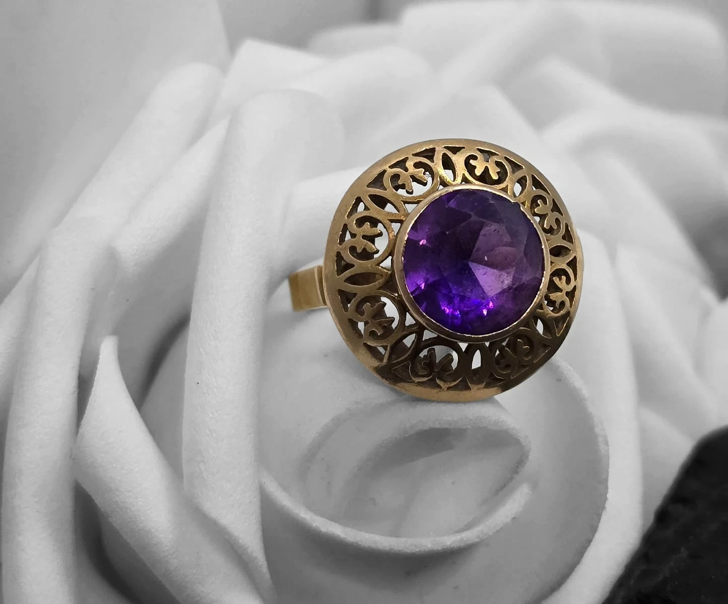 wyrob-jubilerski-uzywany-zloty-pierscionek-585-654g-material-15835-2