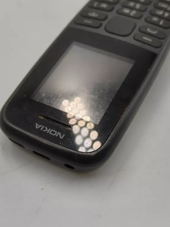 telefon-nokia-105-przekatna-ekranu-177