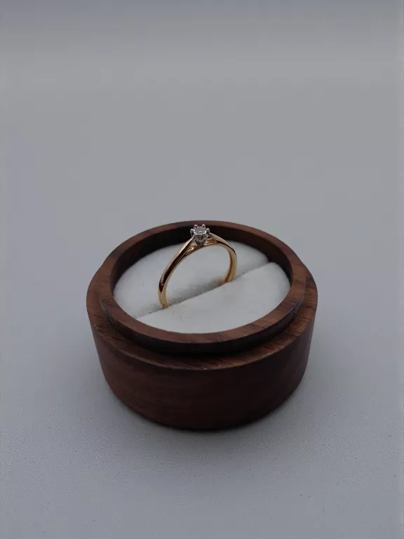 zloty-pierscionek-zareczynowy-z-brylantem-130g-585-r13-rodzaj-2205-2