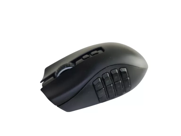 MYSZKA BEZPRZEWODOWA RAZER NAGA PRO SENSOR OPTYCZNY