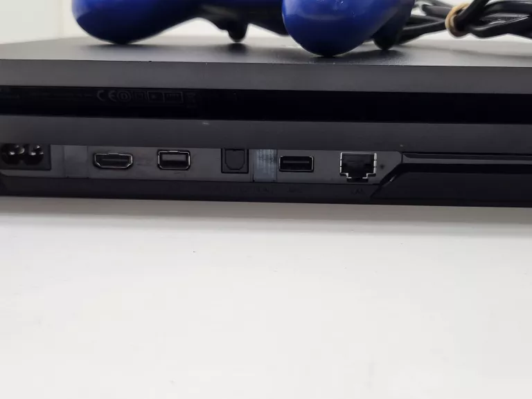 konsola-sony-ps4-pro-cuh-7216b-stan-11323-2