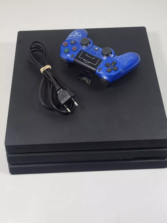 konsola-sony-ps4-pro-cuh-7216b-zamkowa-8a-krasnystaw