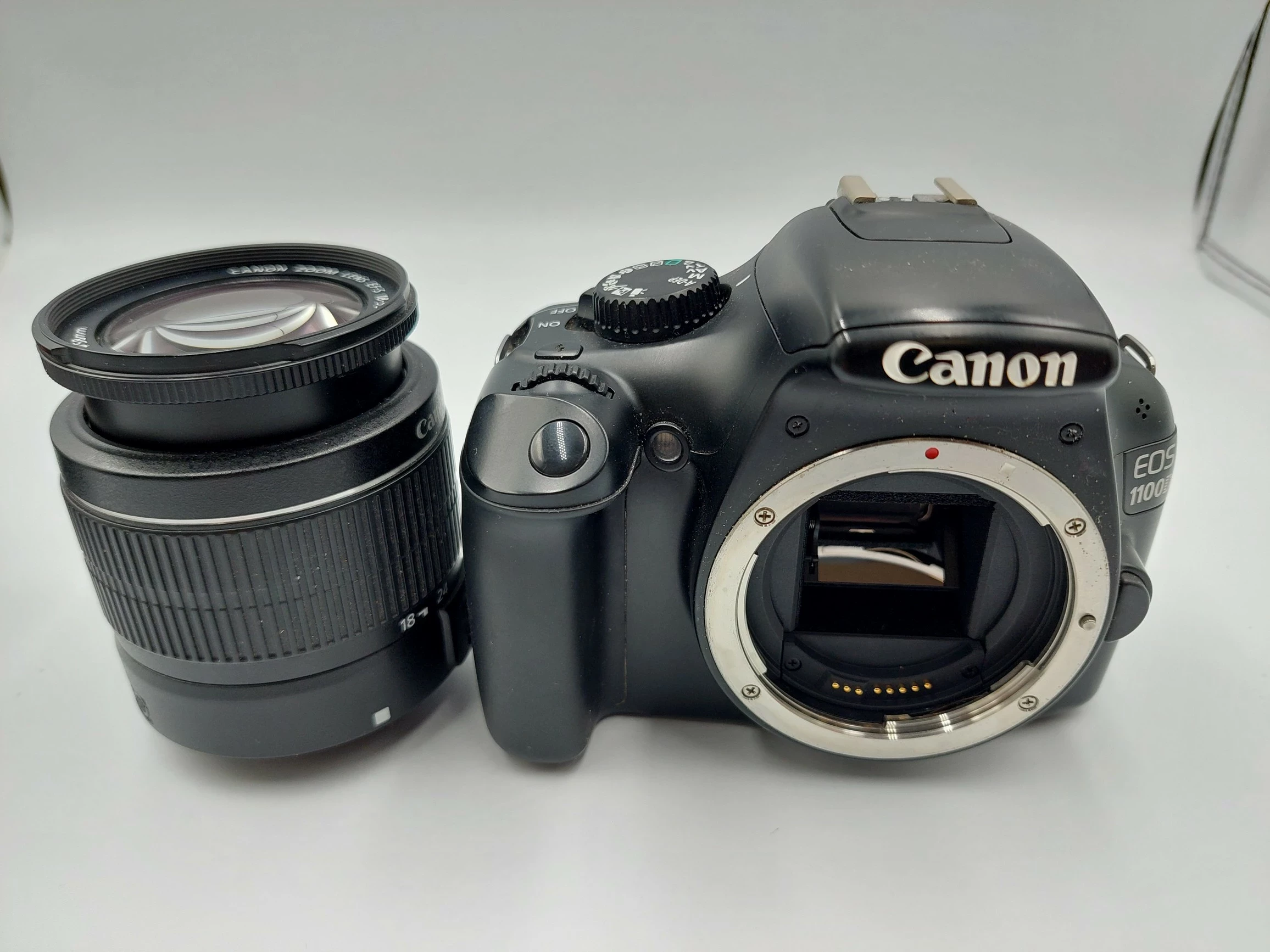 aparat-cyfrowy-canon-eos-1100d-ds126291-w-zestawie-814-2