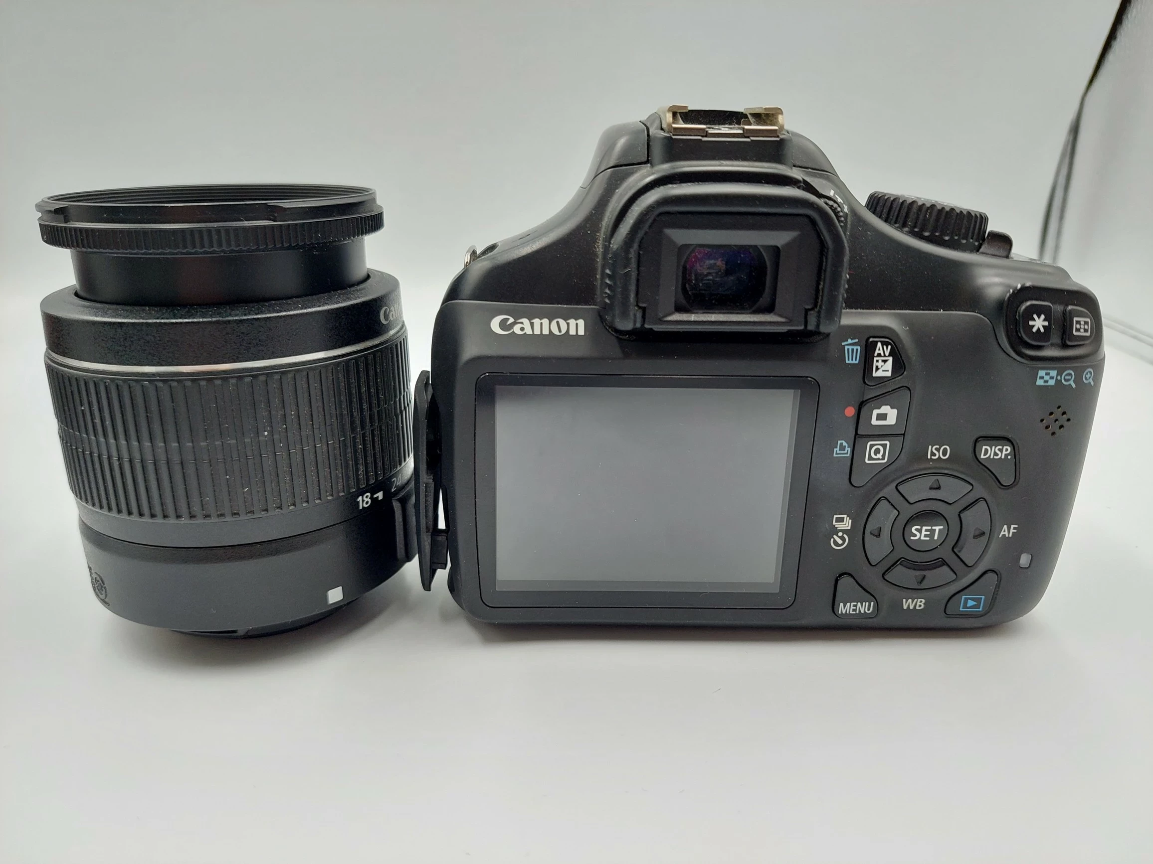 aparat-cyfrowy-canon-eos-1100d-ds126291-jakosc-video-206962-228942