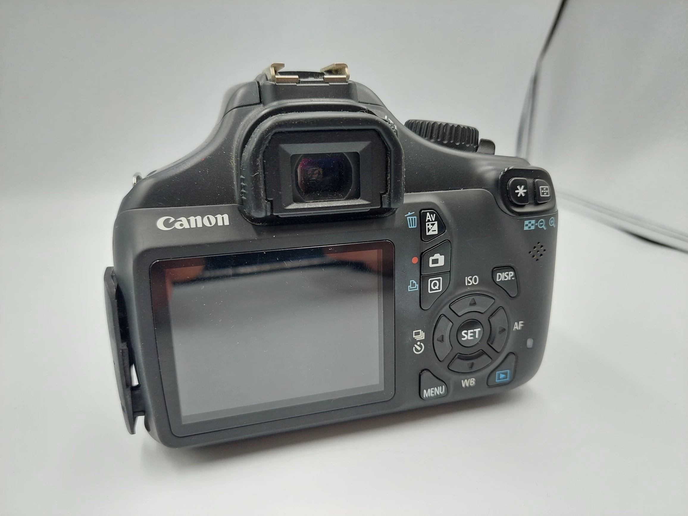 aparat-cyfrowy-canon-eos-1100d-ds126291-ean-gtin-8714574571027