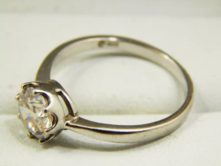 PIĘKNY DAMSKI PIERŚCIONEK SREBRNY PR 925 ROZM 16