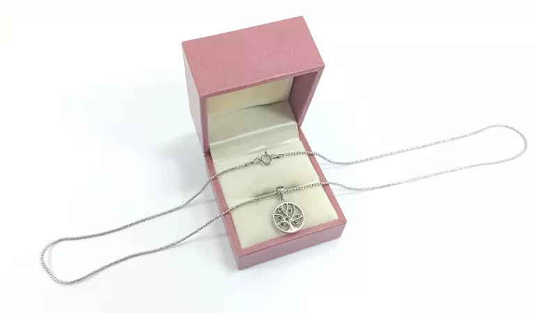 SREBRNY ŁAŃCUSZEK Z PRZEPIĘKNĄ ZAWIESZKĄ PR.925