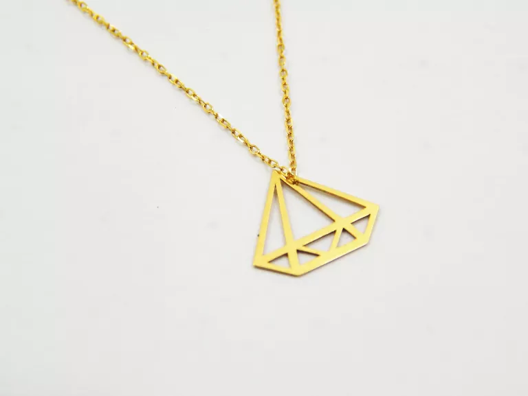 ZŁOTA CELEBRYTKA PR 333