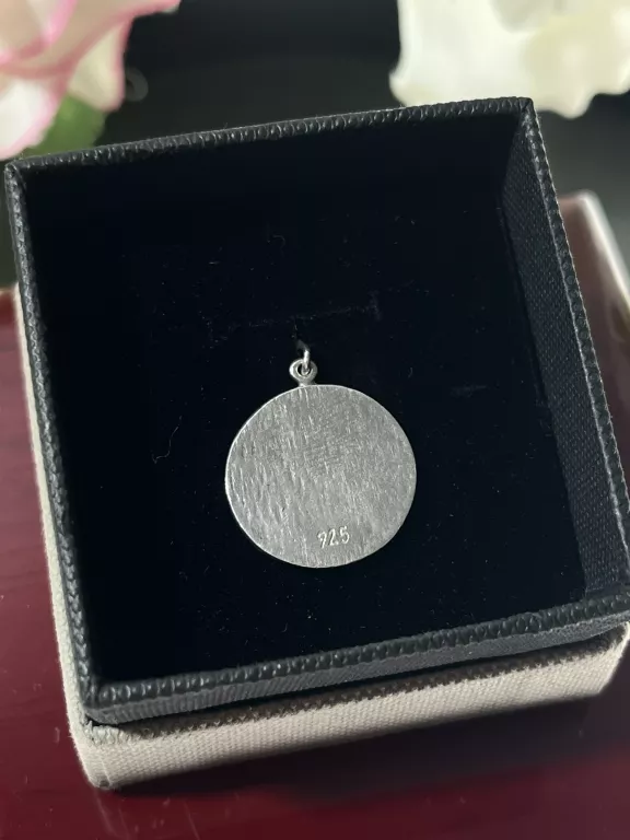 SREBRNA ZAWIESZKA 2,2 GR