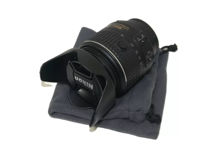 lustrzanka-nikon-d90-korpus-obiektyw-akcesoria-kod-producenta-vba230k001