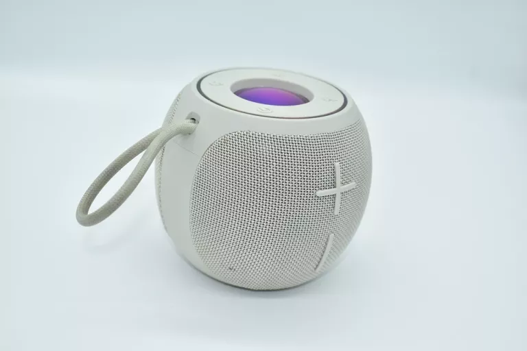 glosnik-przenosny-bluetooth-moc-2000