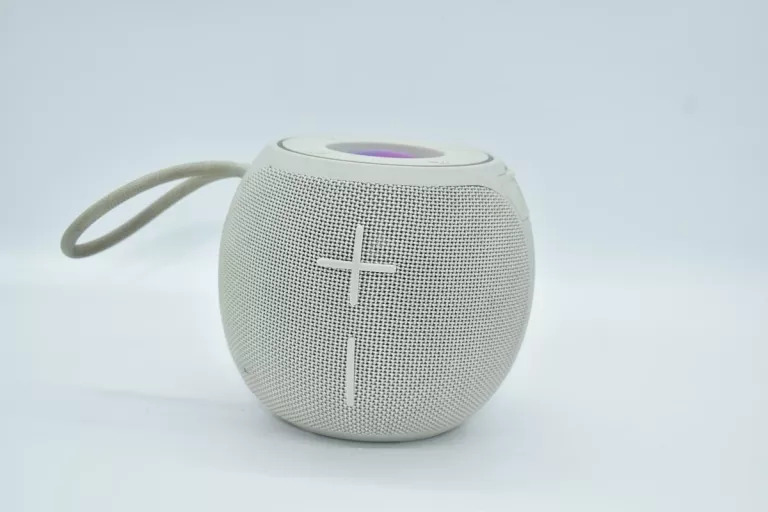 glosnik-przenosny-bluetooth-narutowicza-35-leszno-gold-fish