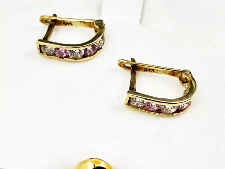 ZŁOTE KOLCZYKI 585 Z KOLOROWYMI KAMIENIAMI, BIGIEL ANGIELSKI, 0,88G