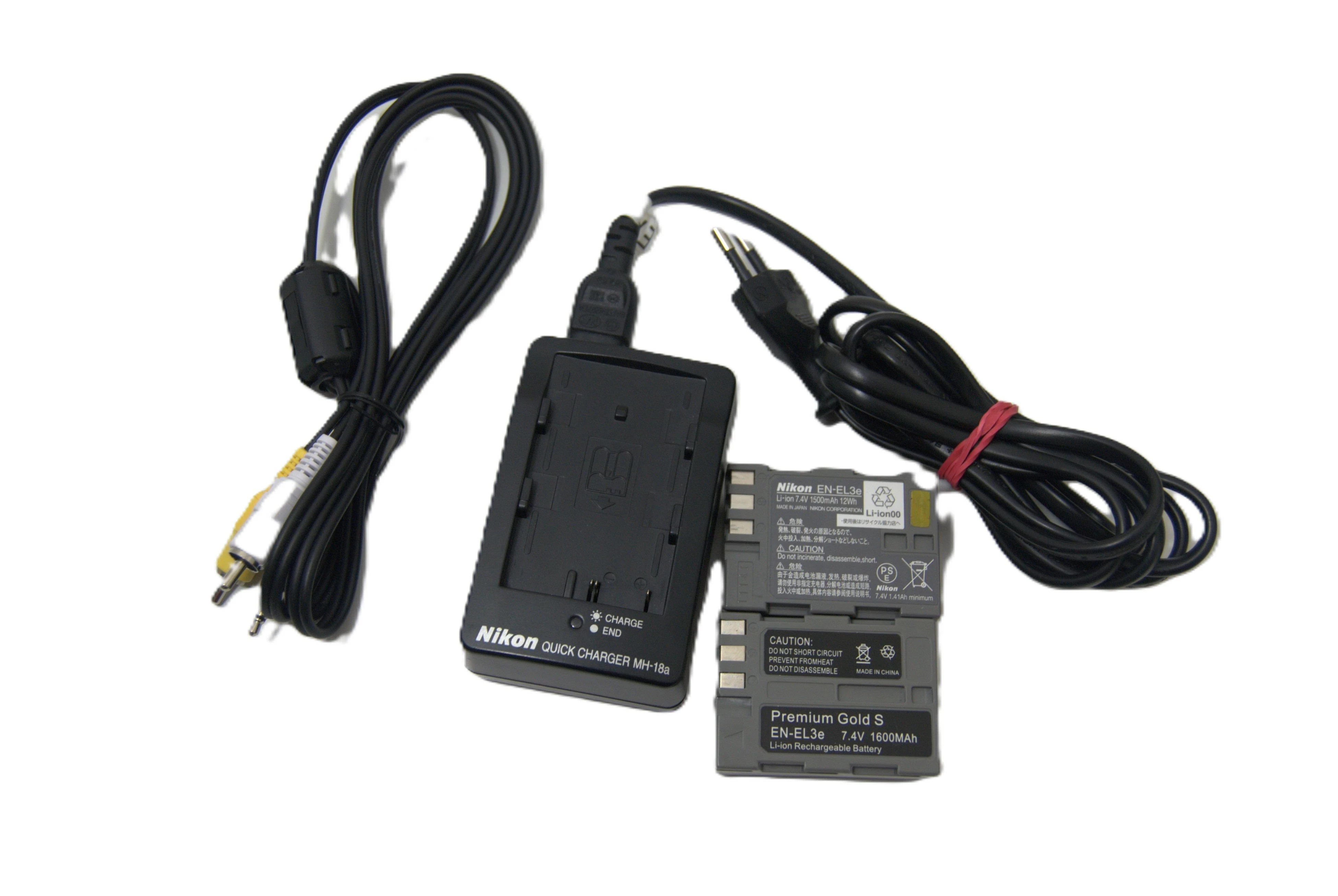 lustrzanka-nikon-d90-korpus-obiektyw-akcesoria-model-d90