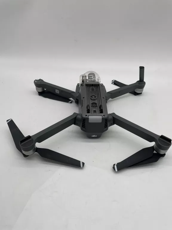 dron-dji-mavic-pro-stan-11323-2