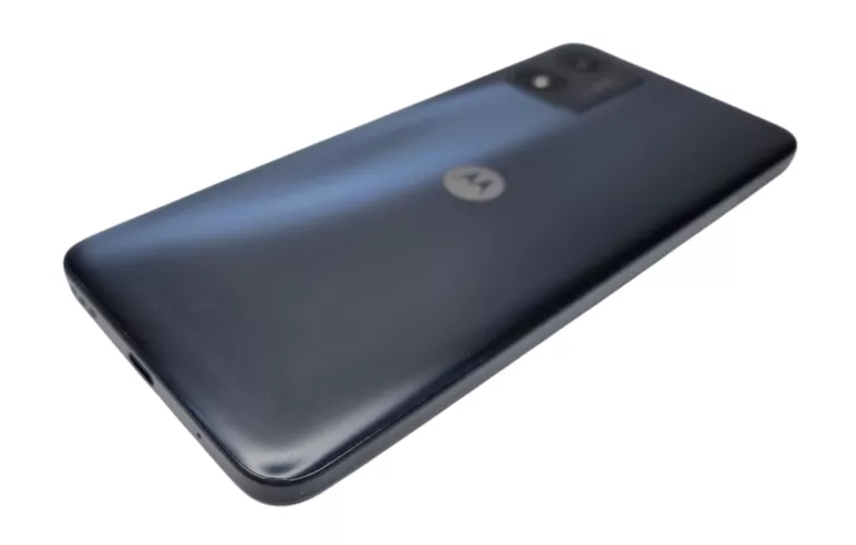 MOTOROLA MOTO E13 /2 GB/64 GB CZARNY /BEZ BLOKAD