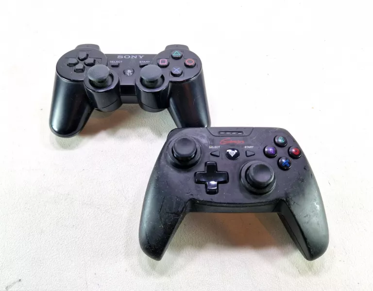 KONSOLA SONY PLAYSTATION 3 SUPERSLIM (CECH-4004C)