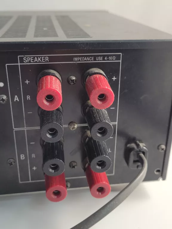 WZMACNIACZ STEREOFONICZNY SONY TA-F220