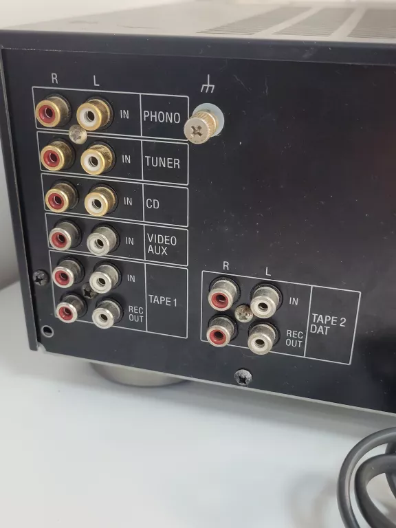 WZMACNIACZ STEREOFONICZNY SONY TA-F220