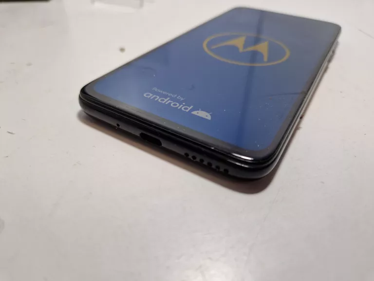 telefon-motorola-moto-g8-power-ean-gtin-0840023201134