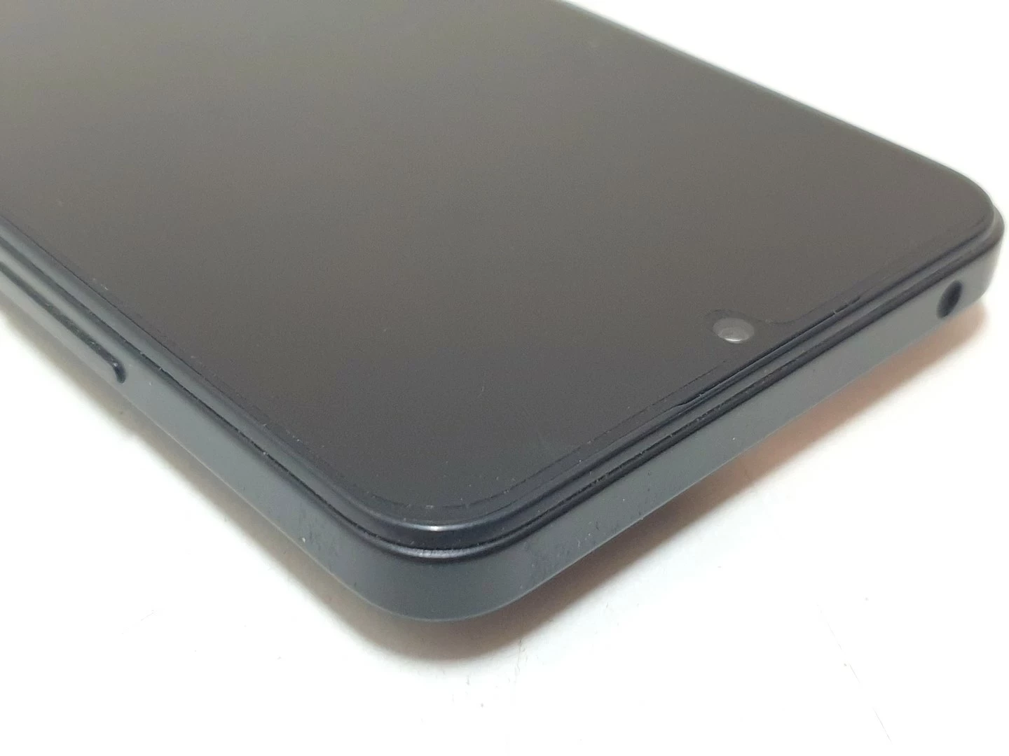 telefon-xiaomi-redmi-14c-4128gb-etui-gw-przekatna-ekranu-688