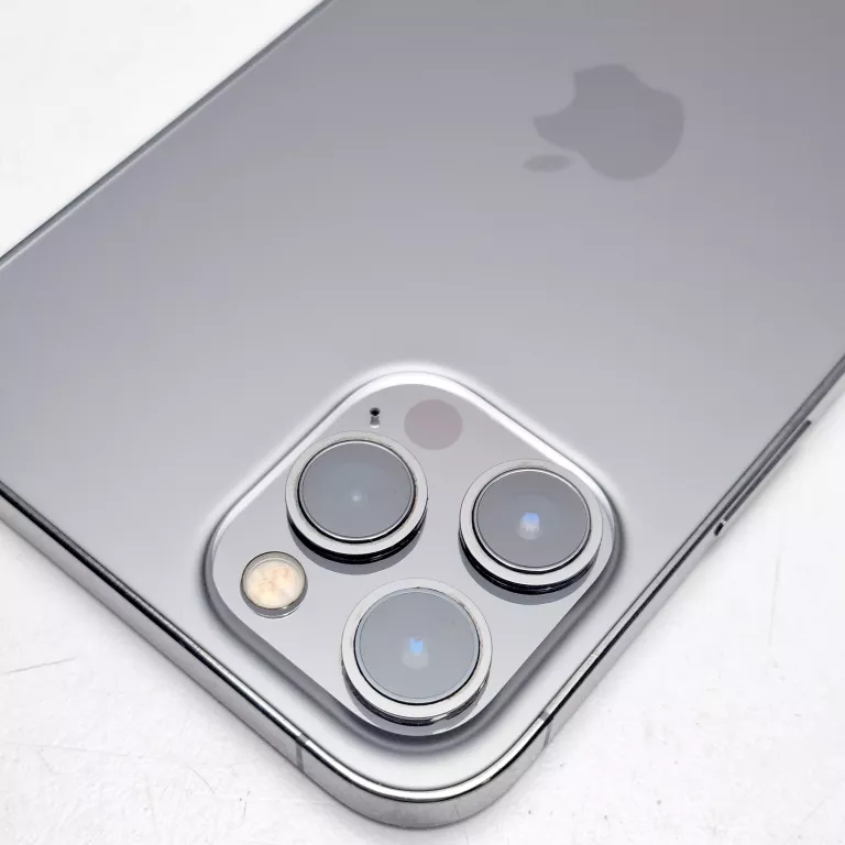 telefon-apple-iphone-12-pro-max-6128gb-przekatna-ekranu-670