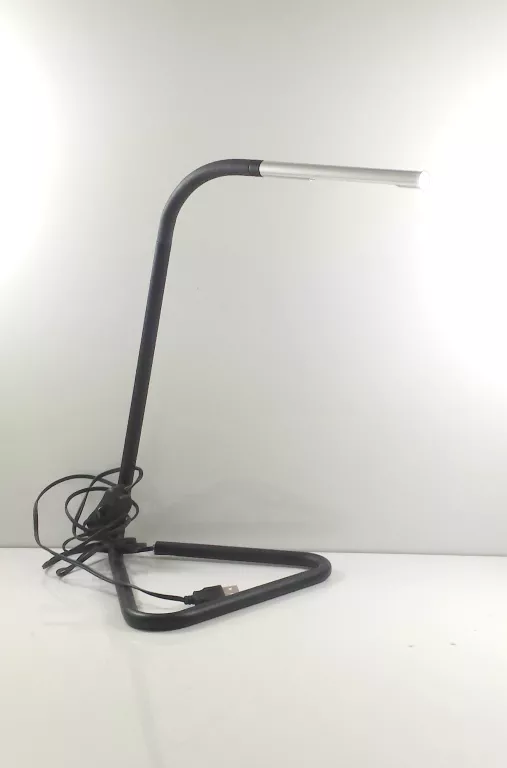 lampka-biurkowa-usb-dabrowskiego-149-poznan-ska-x