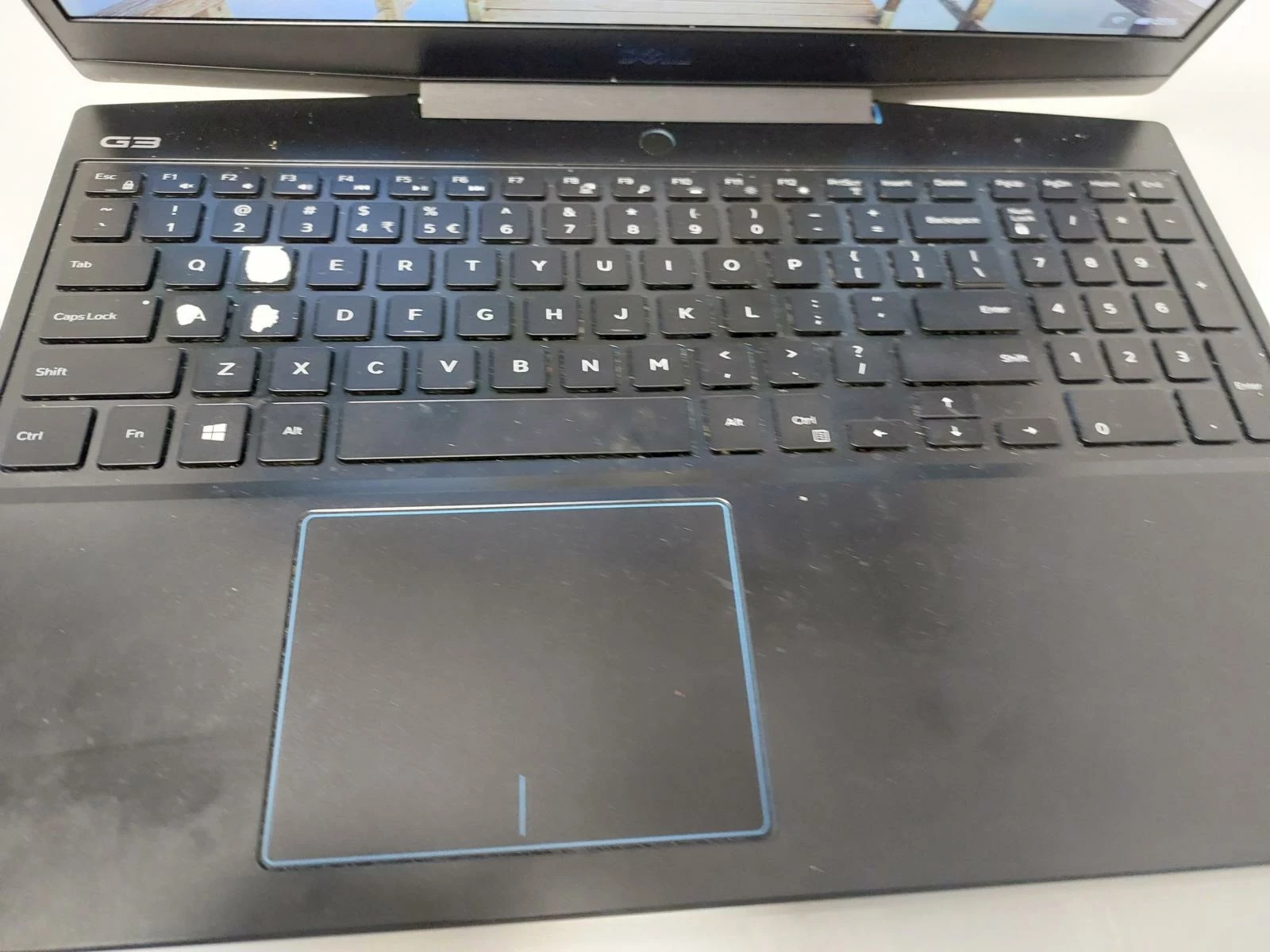 laptop-dell-g3-i581tb-torba-zasilacz-przekatna-ekranu-1560