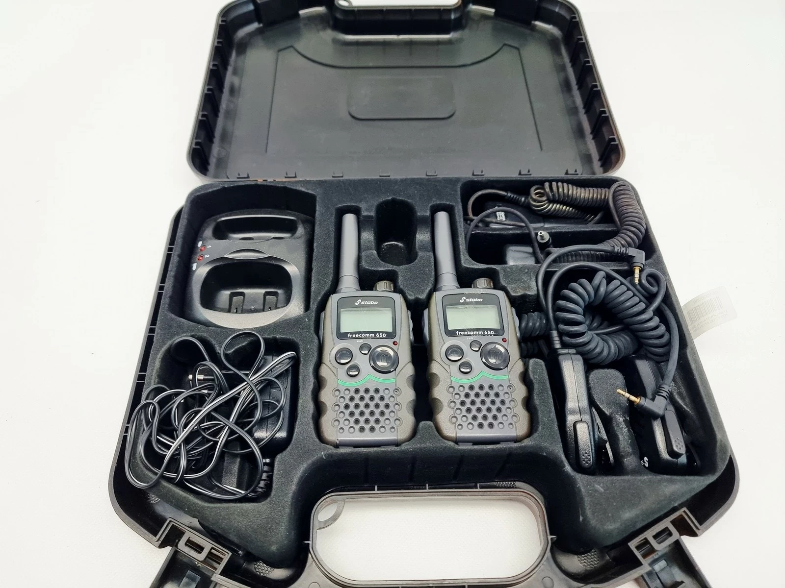 radiotelefon-pmr-stabo-freecomm-650-stan-11323-2