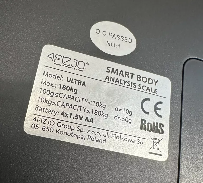 waga-lazienkowa-4fizjo-ultra-model-waga-lazienkowa-z-analiza-ciala-ultra