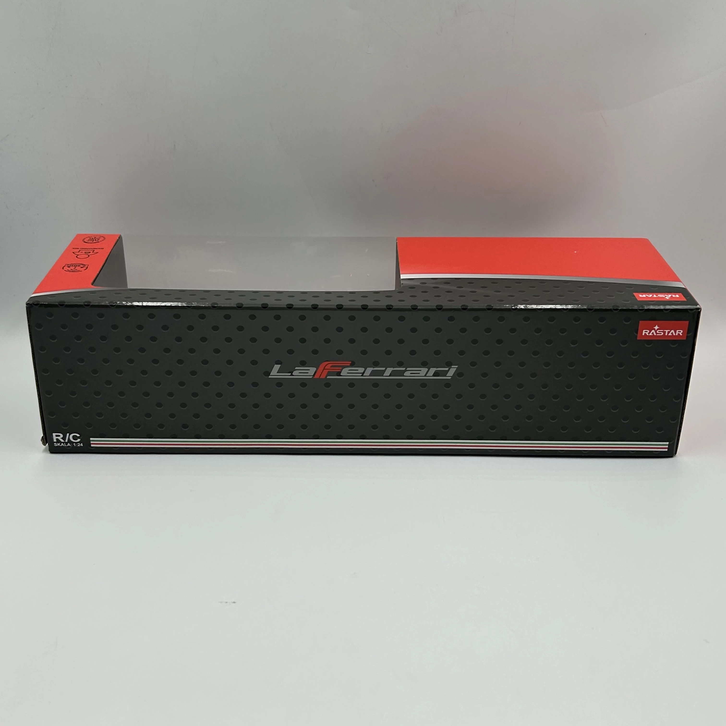 autko-zdalnie-sterowane-124-ferrari-laferrari-rastar-czerwone-stan-11323-2