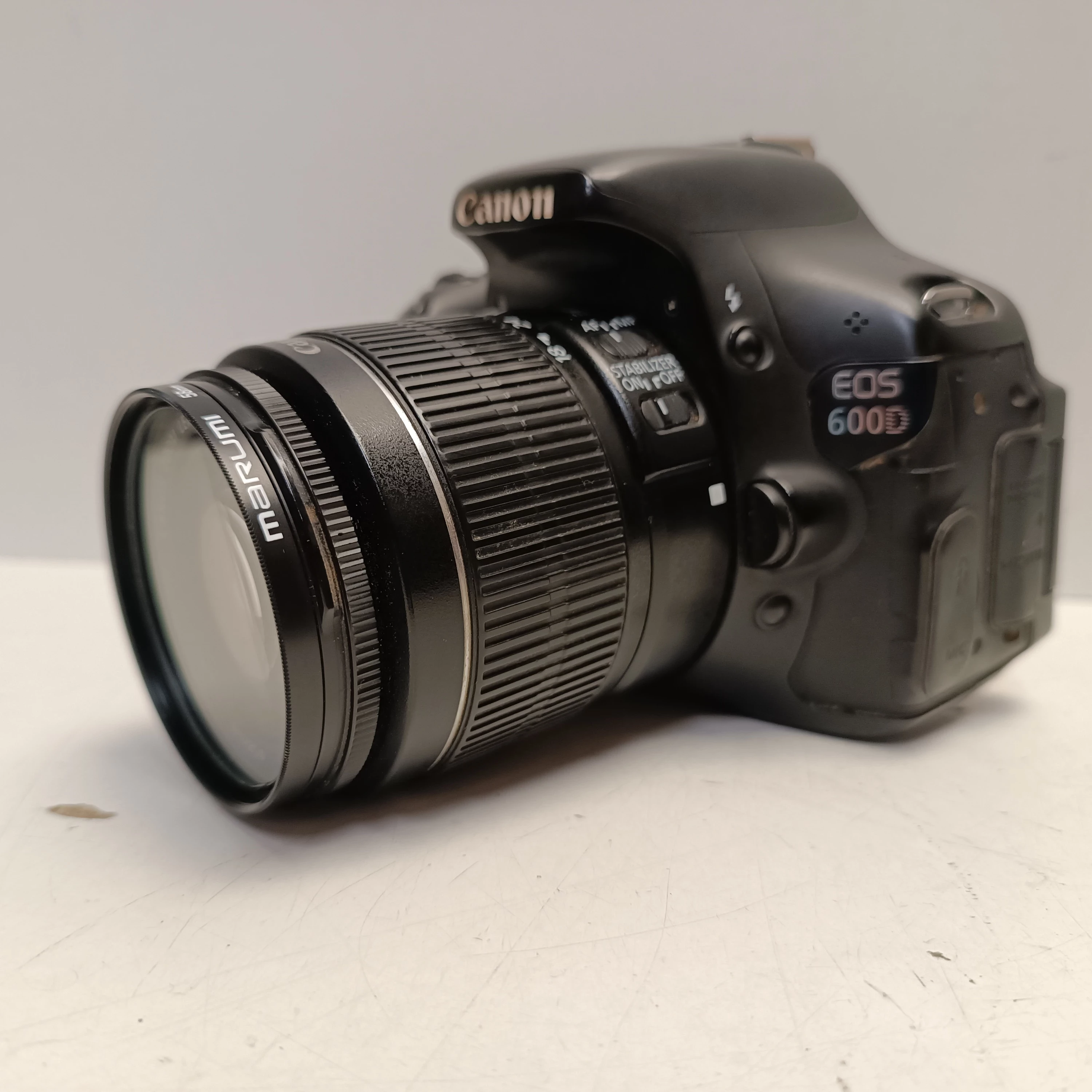 aparat-canon-600d-obiektyw-rozdzielczosc-1800