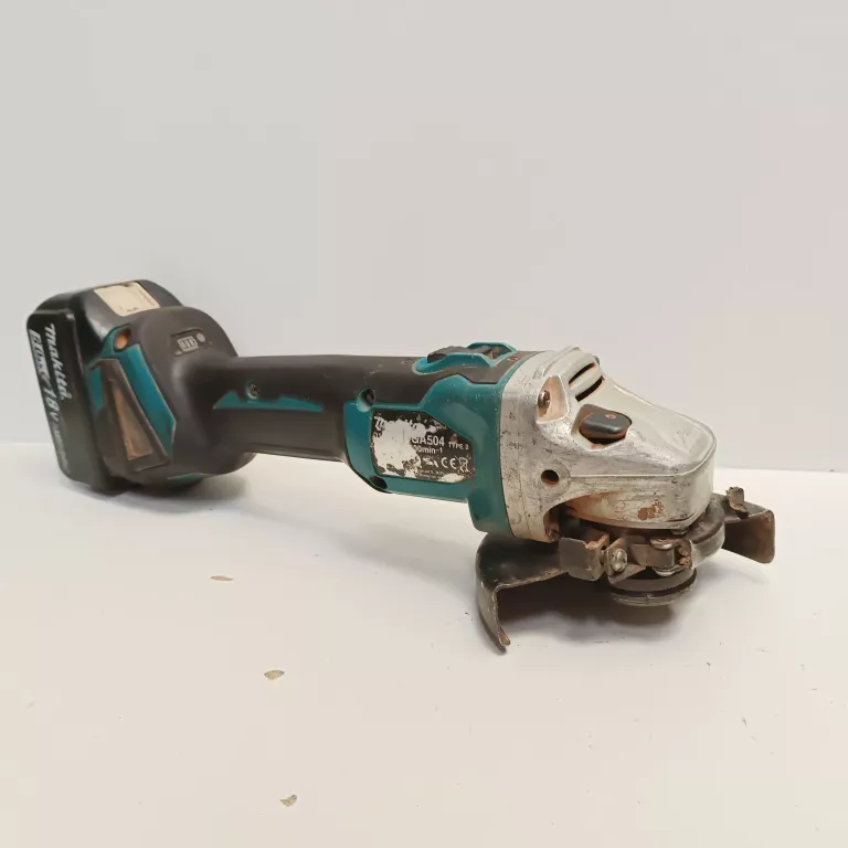 SZLIFIERKA KĄTOWA MAKITA DGA504