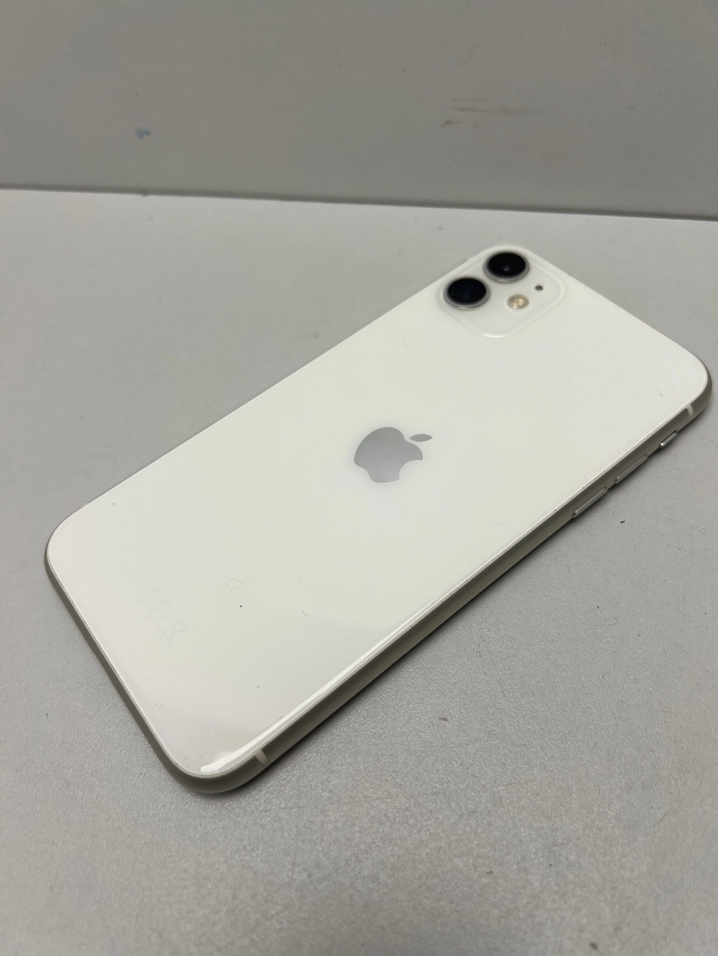 telefon-iphone-11-128gb-wroclawska-80-legnica