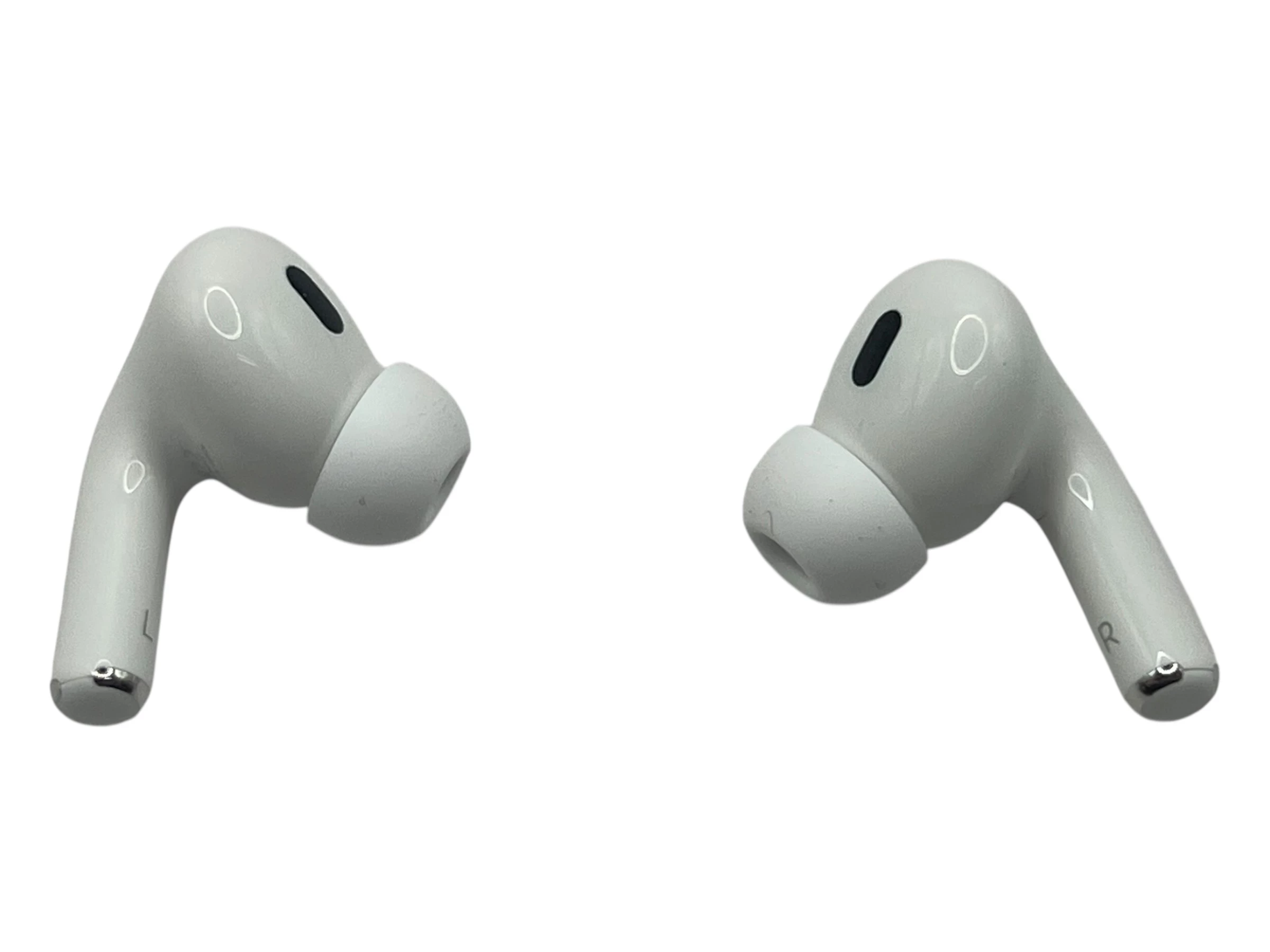 apple-sluchawki-airpods-pro-2-generacji-z-etui-ladujacym-magsafe-usb-c-kolor-dominujacy-129357-2