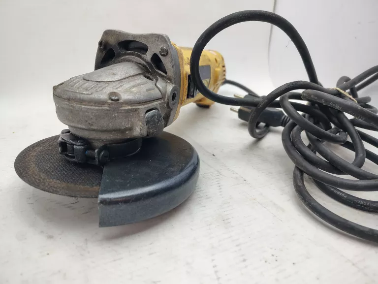 SZLIFIERKA DEWALT D28132C 1200W