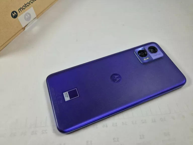 motorola-moto-edge-30-neo-8128gb-pudelko-typ-202685-212929