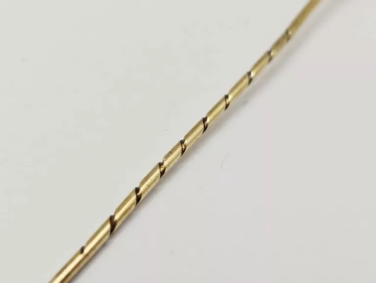 ZŁOTA SZPILKA Z PEREŁKĄ 1,53G. P.585