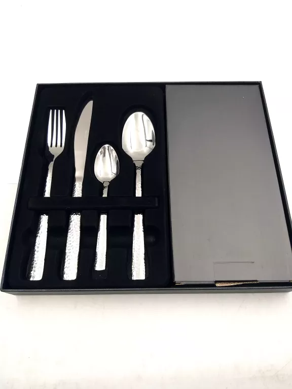 ZESTAW SZTUĆCÓW MARTELLO Z MŁOTKOWANĄ RĄCZKĄ SREBRNE 24 SZT. HOMLA