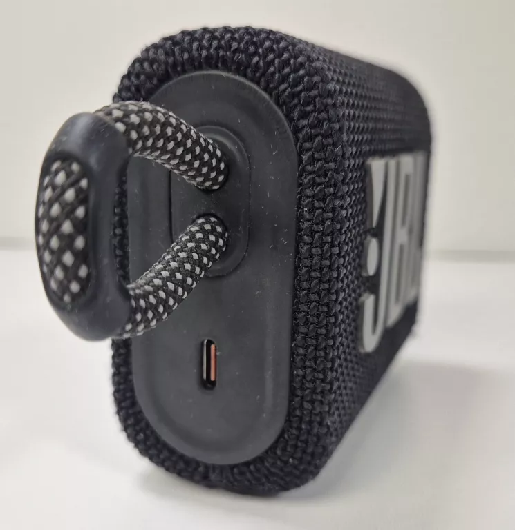 glosnik-bezprzewodowy-jbl-go-3-funkcje-221089-4