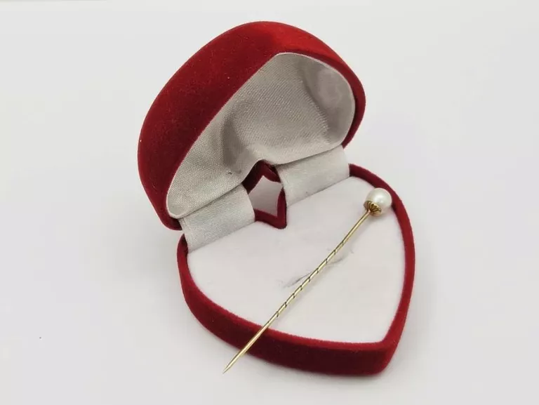 ZŁOTA SZPILKA Z PEREŁKĄ 1,53G. P.585