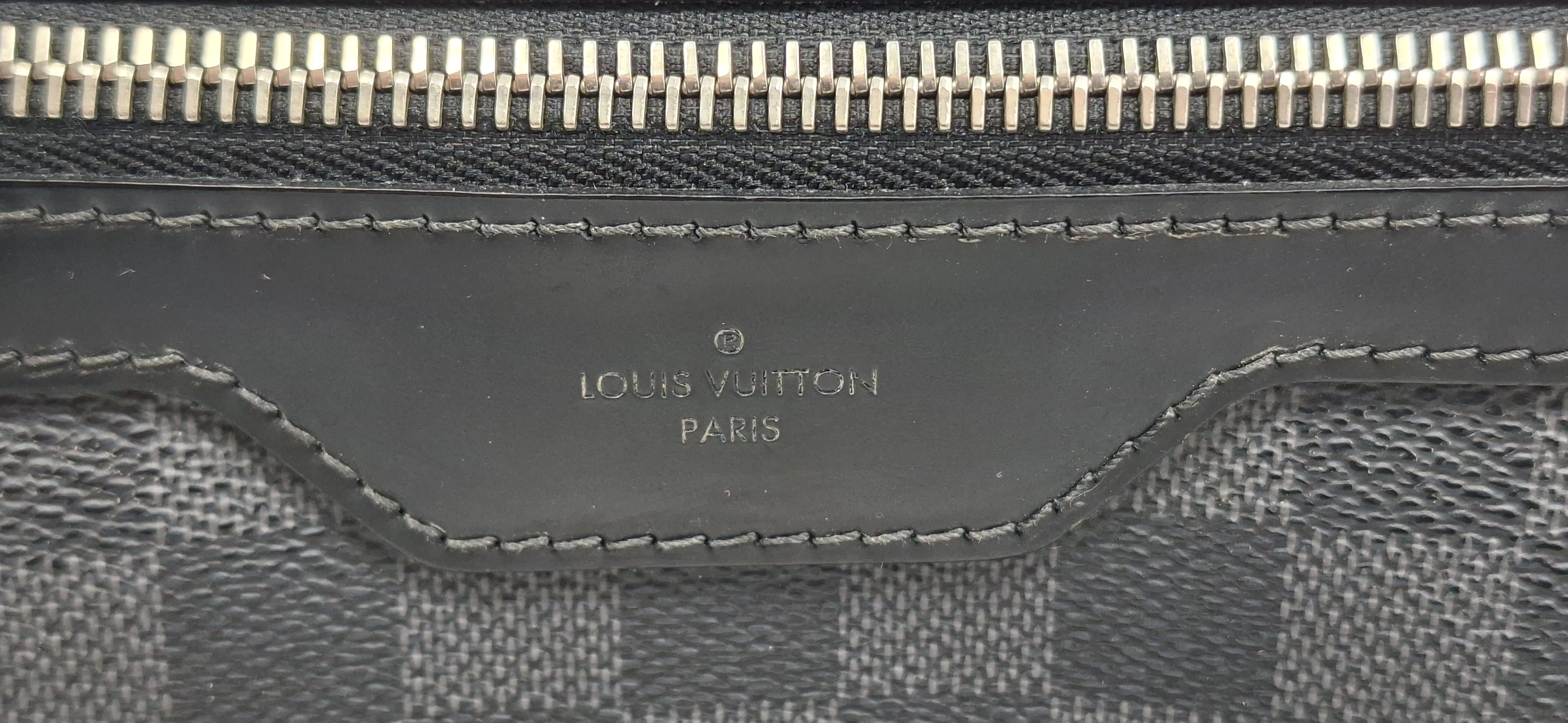 torebka-louis-vuitton-listonoszka-material-dominujacy-203885-218281