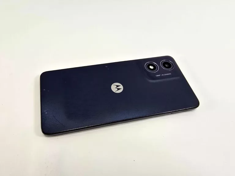 smartfon-motorola-moto-g04-4-gb-128-gb-5g-czarny-kod-producenta-0840023271250