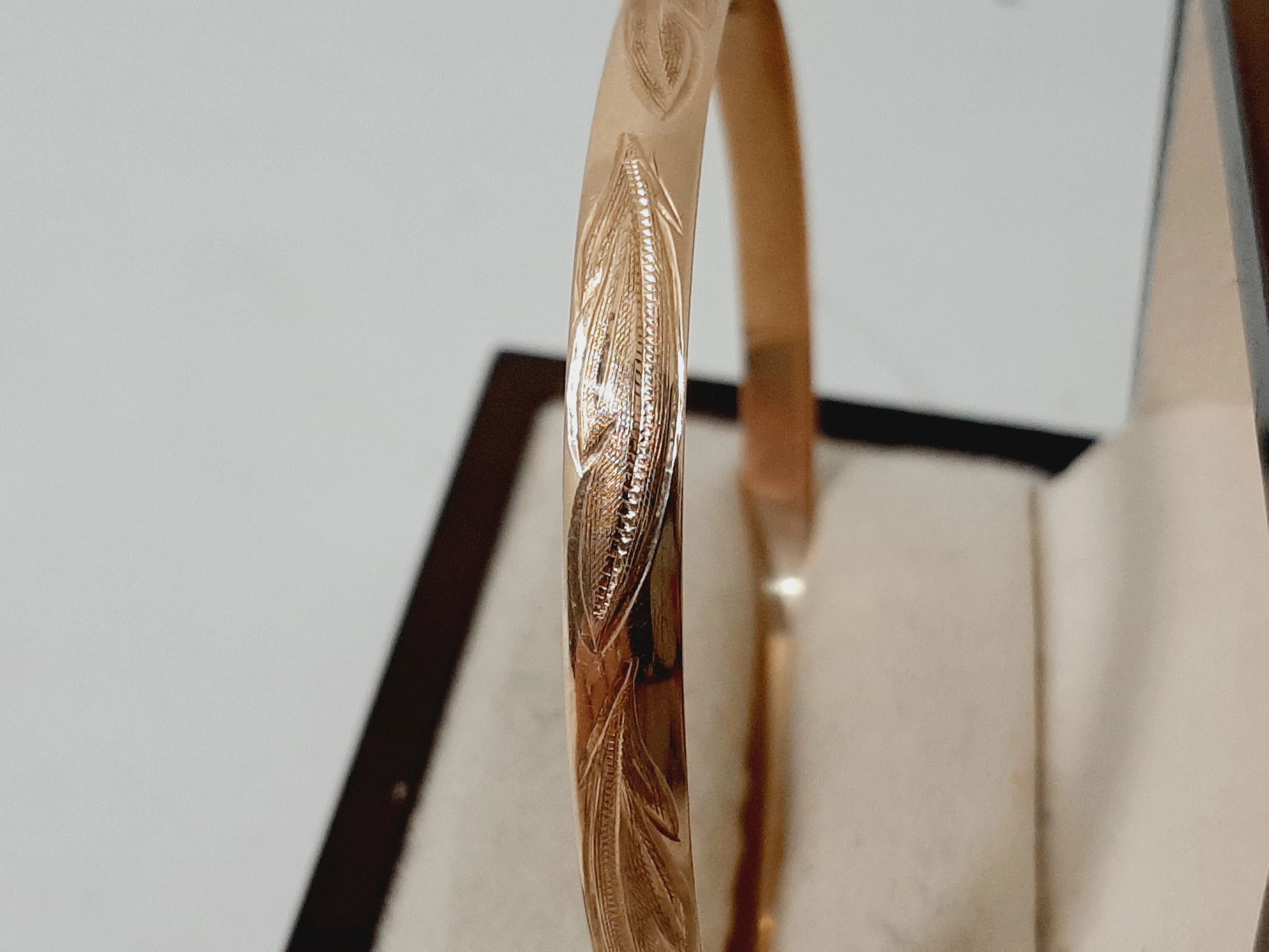 sztywna-zlota-bransoletka-583-1409-g-rodzaj-2205-2