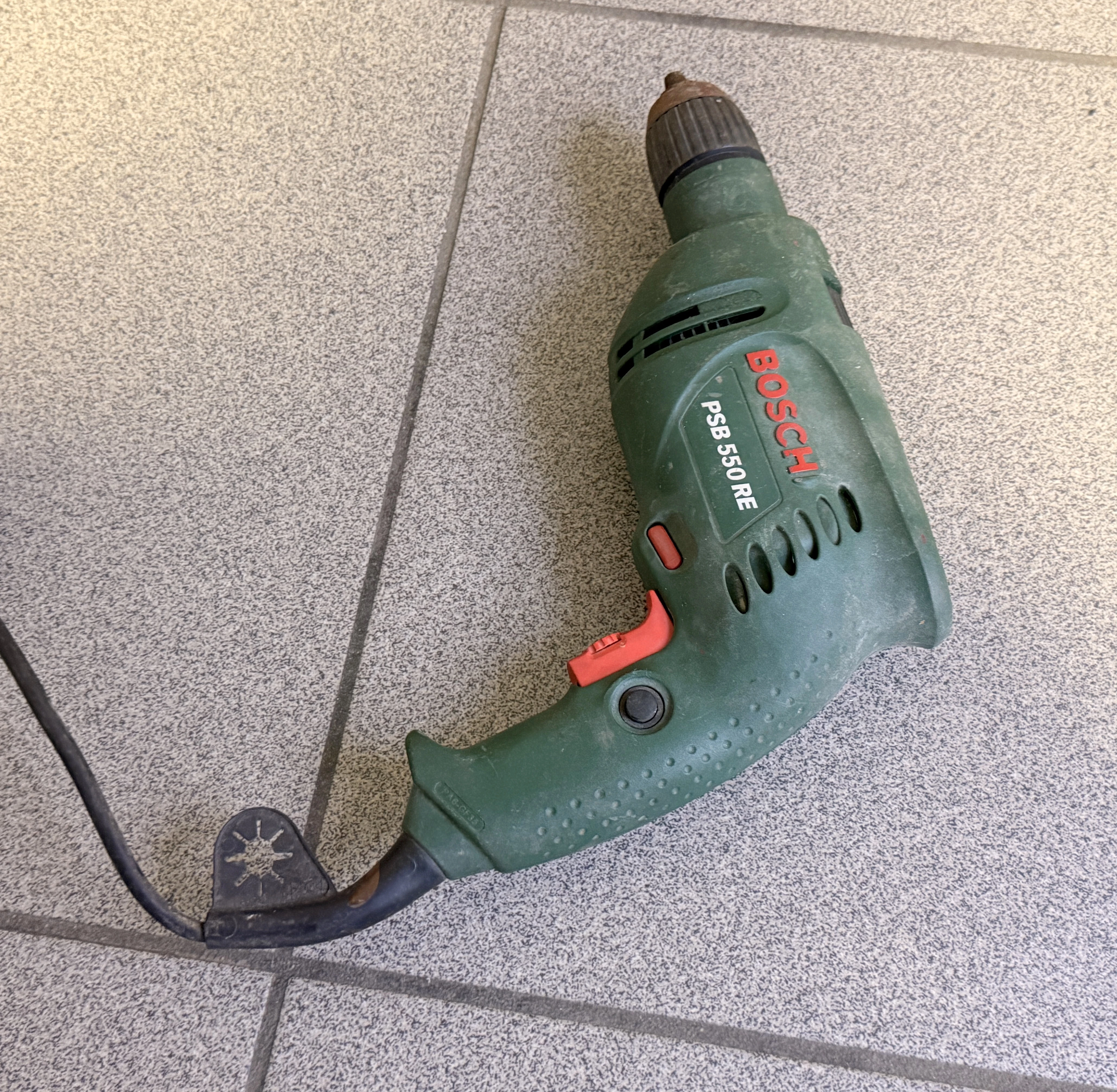 wiertarka-bosch-psb-550-re-stan-11323-2