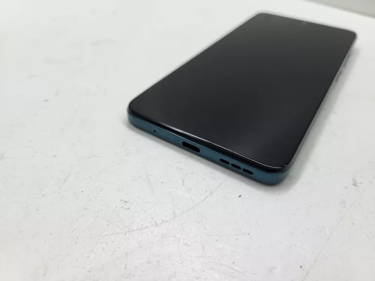 telefon-motorola-moto-g05-stan-11323-2