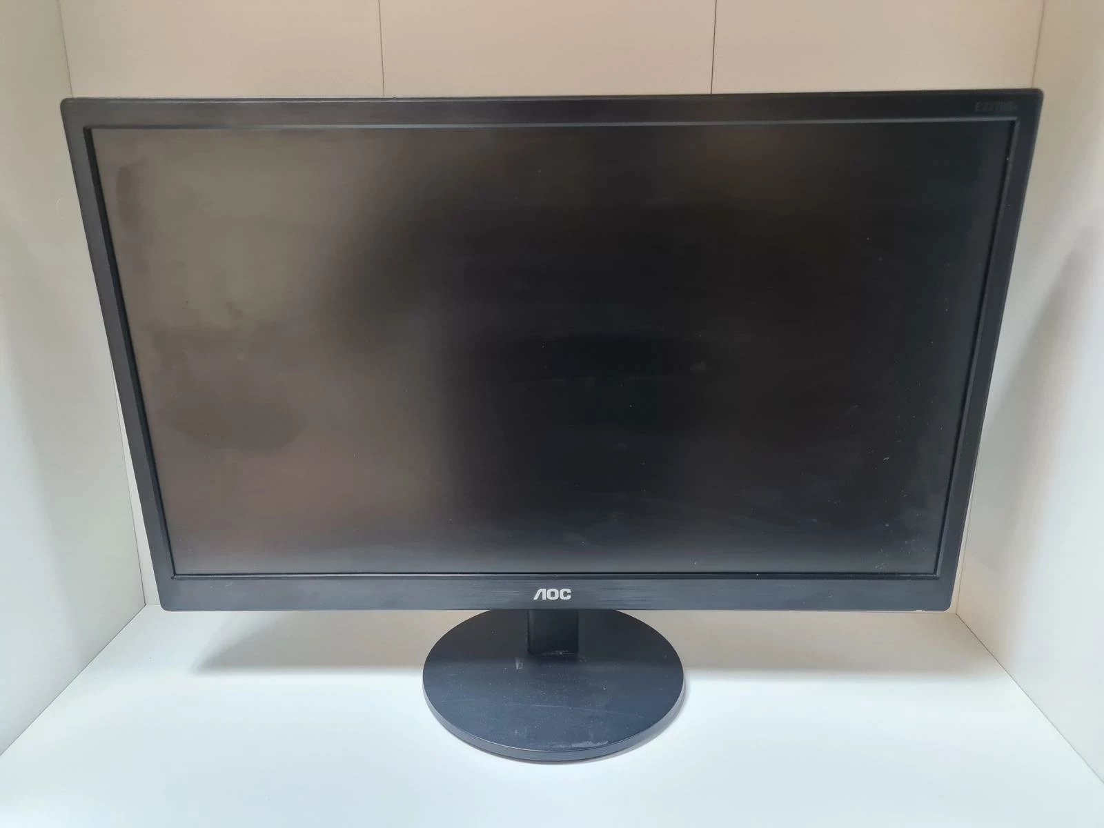 monitor-aoc-e2270swdn-kable-al-wp-7c-pultusk