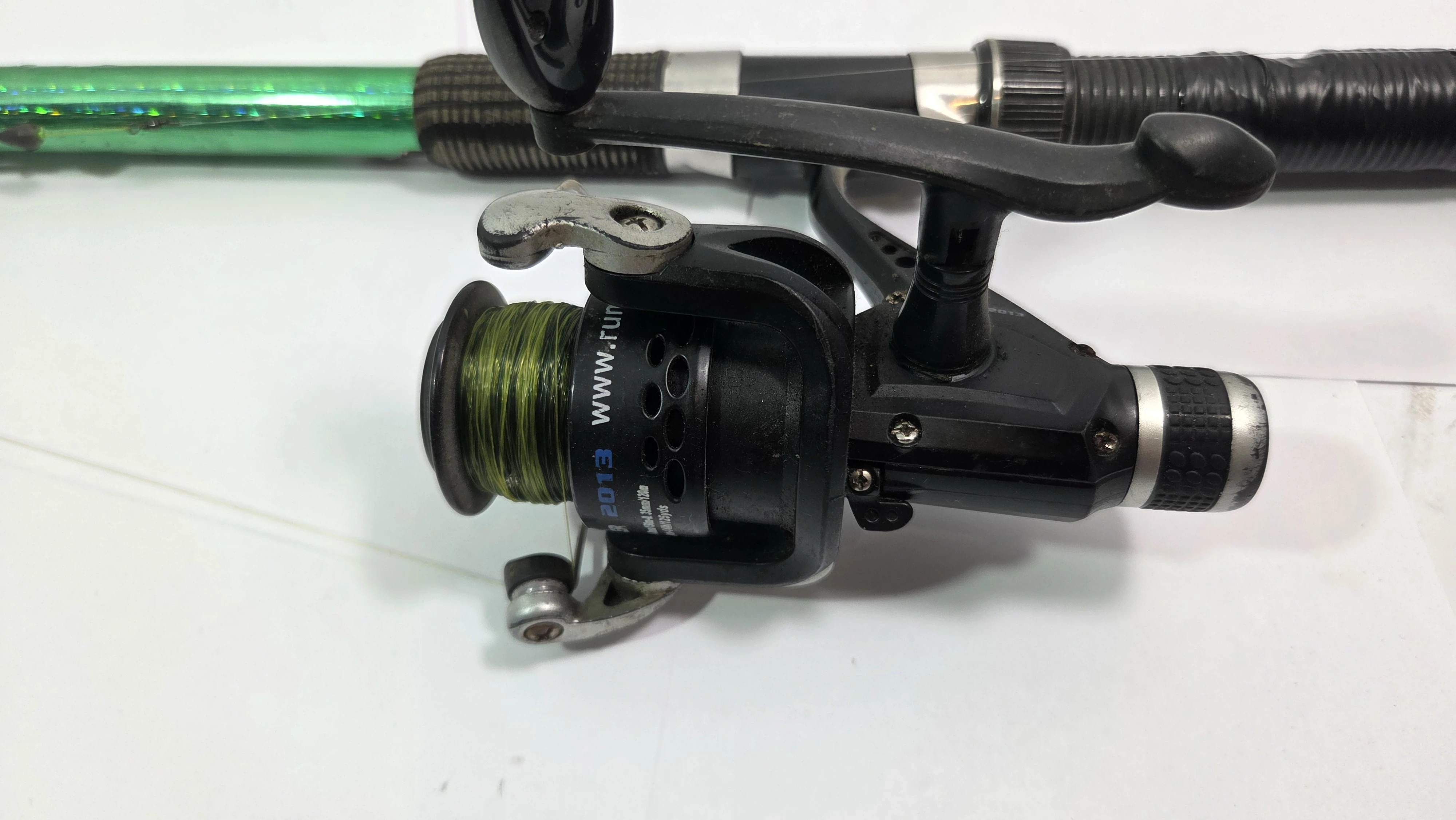 wedka-z-kolowrotkiem-dlugosc-calkowita-150