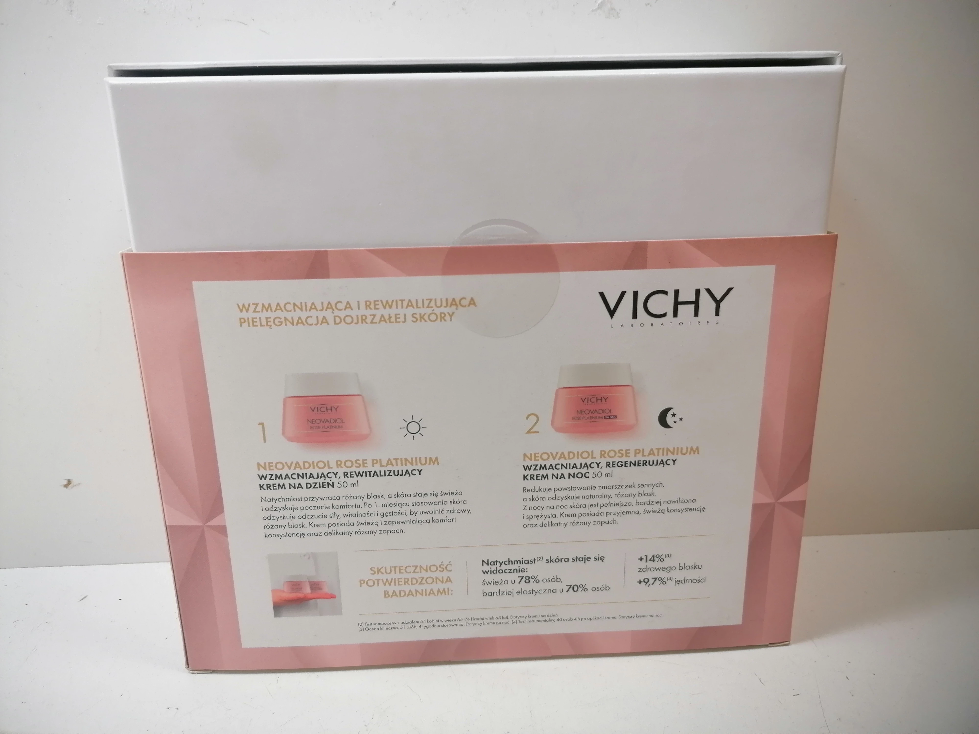zestaw-vichy-krem-na-dzien-krem-na-noc-ean-gtin-5905076560968