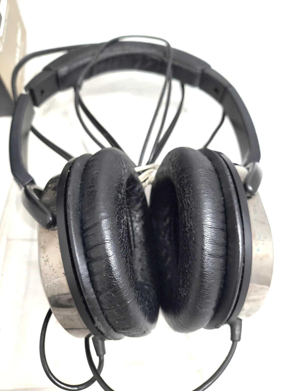 sluchawki-przewodowe-creative-aurvana-live-stan-11323-2